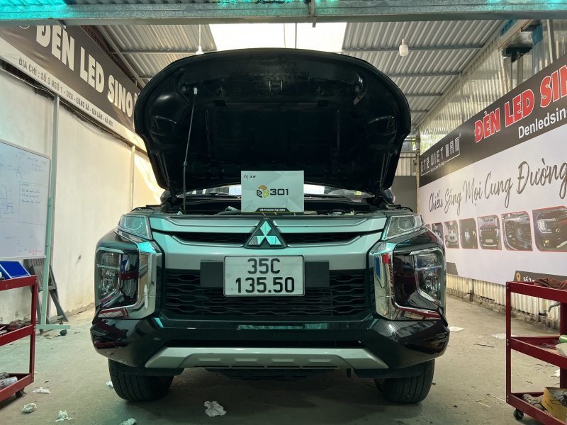 Độ đèn nâng cấp ánh sáng Nâng cấp bi Titan 301 cho xe Mitsubishi Triton